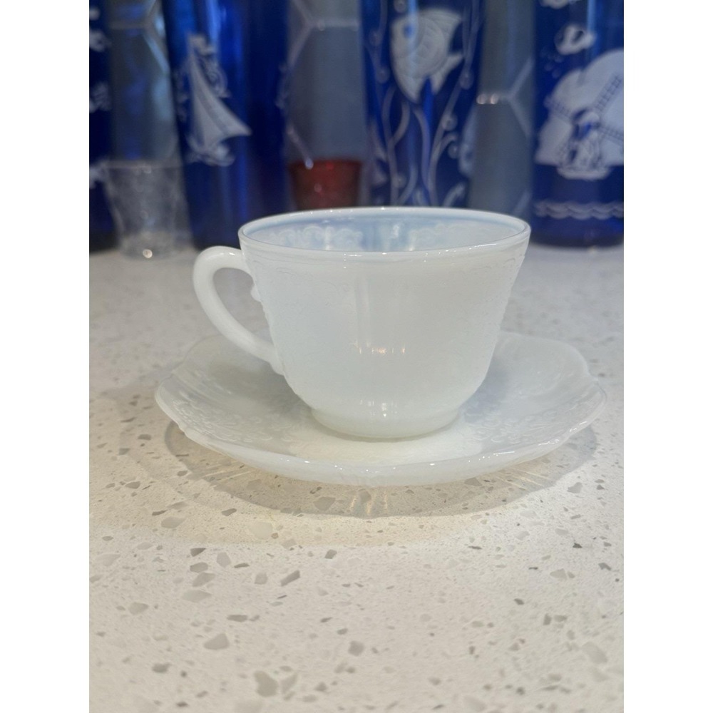 Macbeth Evans American Sweetheart Monax White Tea Cup & Saucer Depression Glass